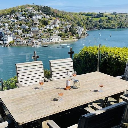 Out To Sea - Stunning Views, Elevated Position With Onsite Parking Villa Dartmouth Eksteriør billede