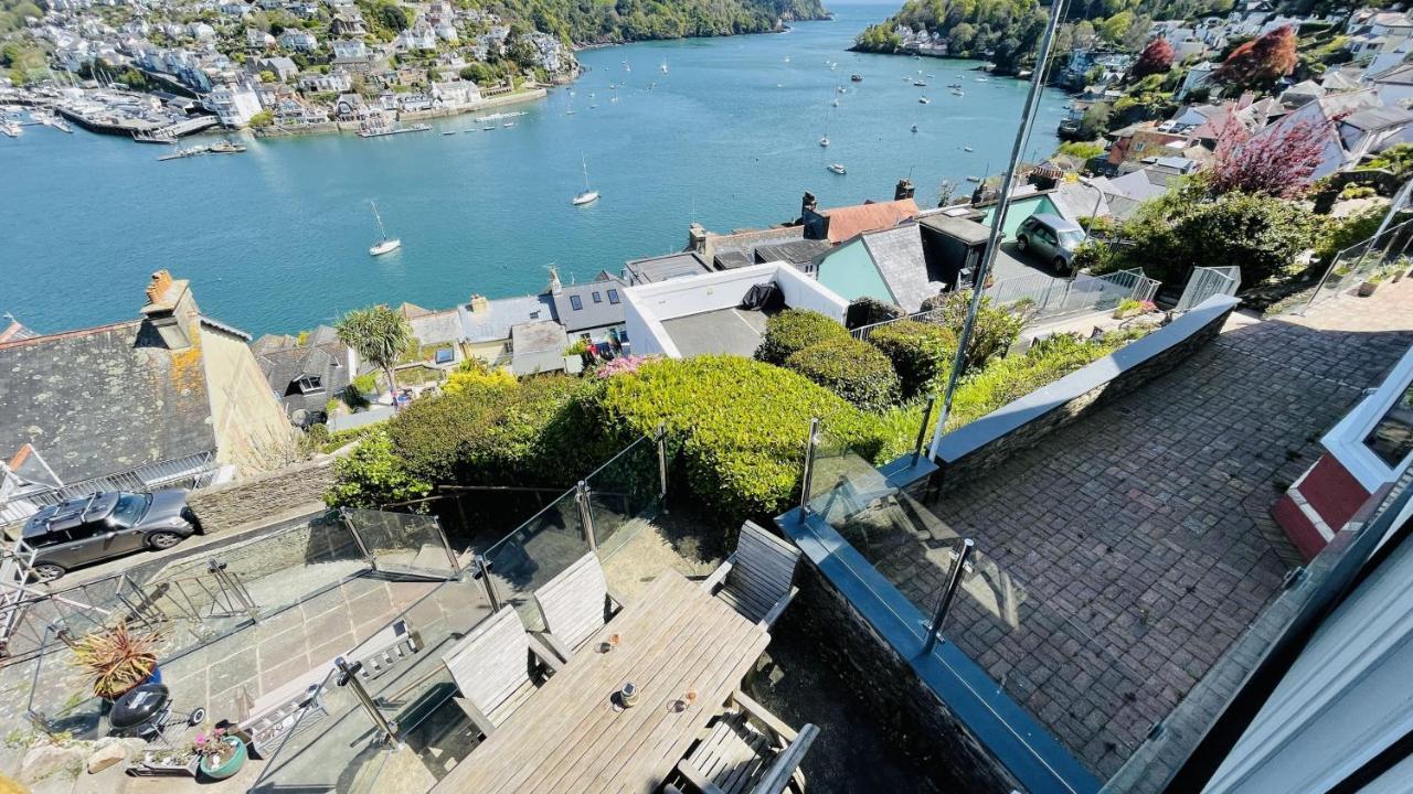 Out To Sea - Stunning Views, Elevated Position With Onsite Parking Villa Dartmouth Eksteriør billede